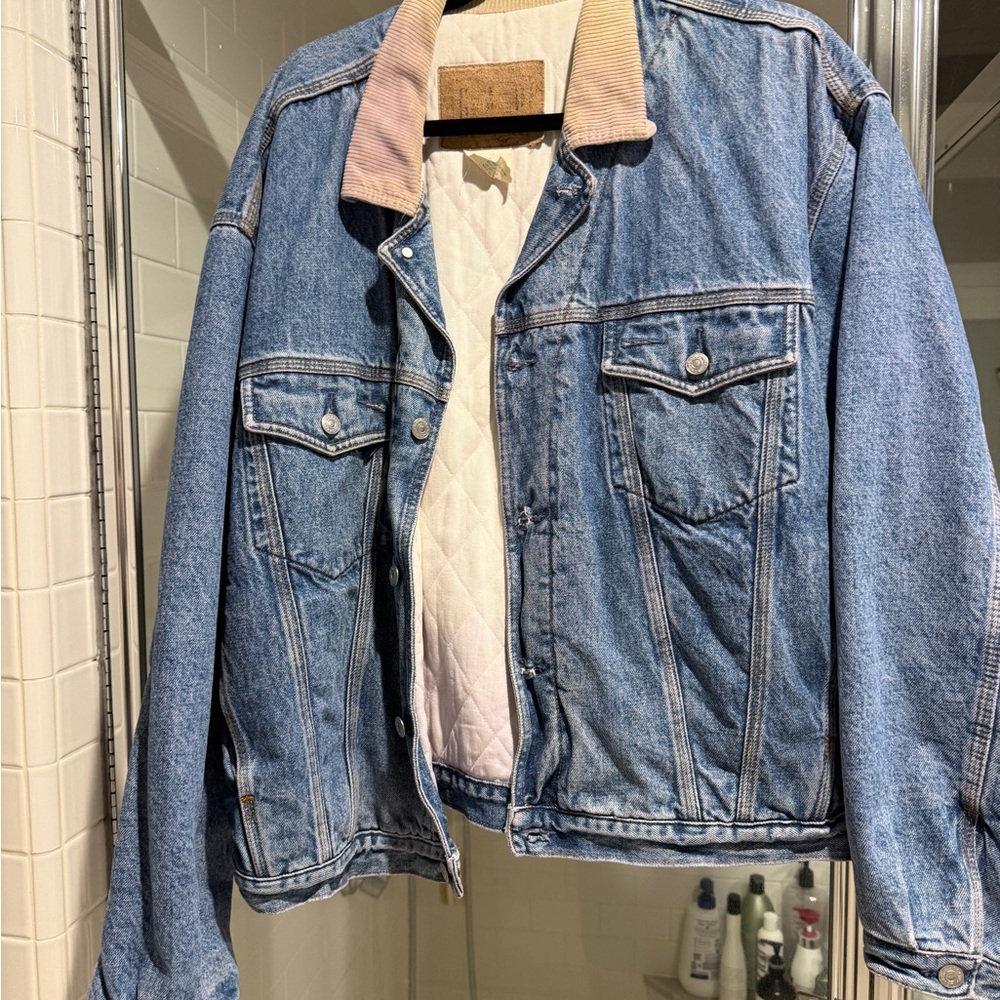 Denim Jacket with Beige Collar